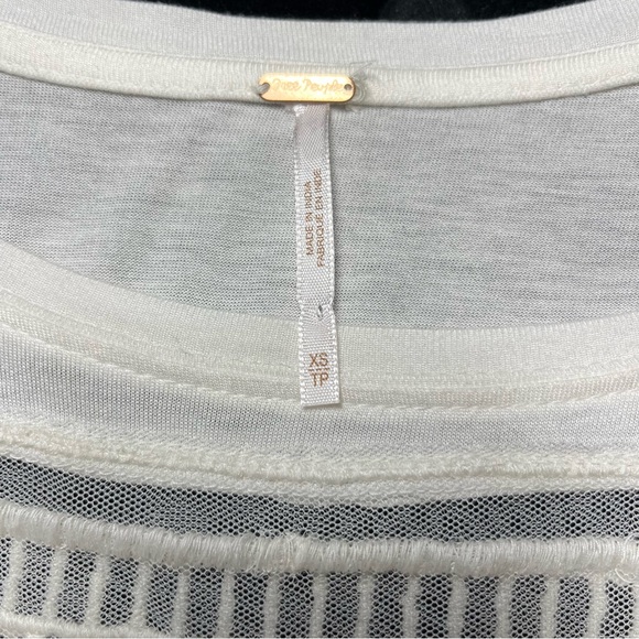 Free People White Long Sleeve Blouse Size XS - Picture 4 of 7